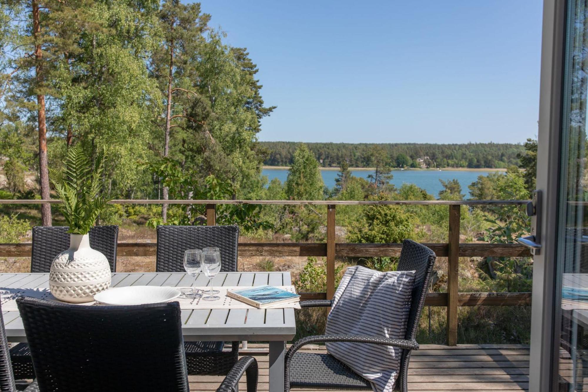 Bergs Gard & Hallsvikens Gard Västerljung Екстериор снимка