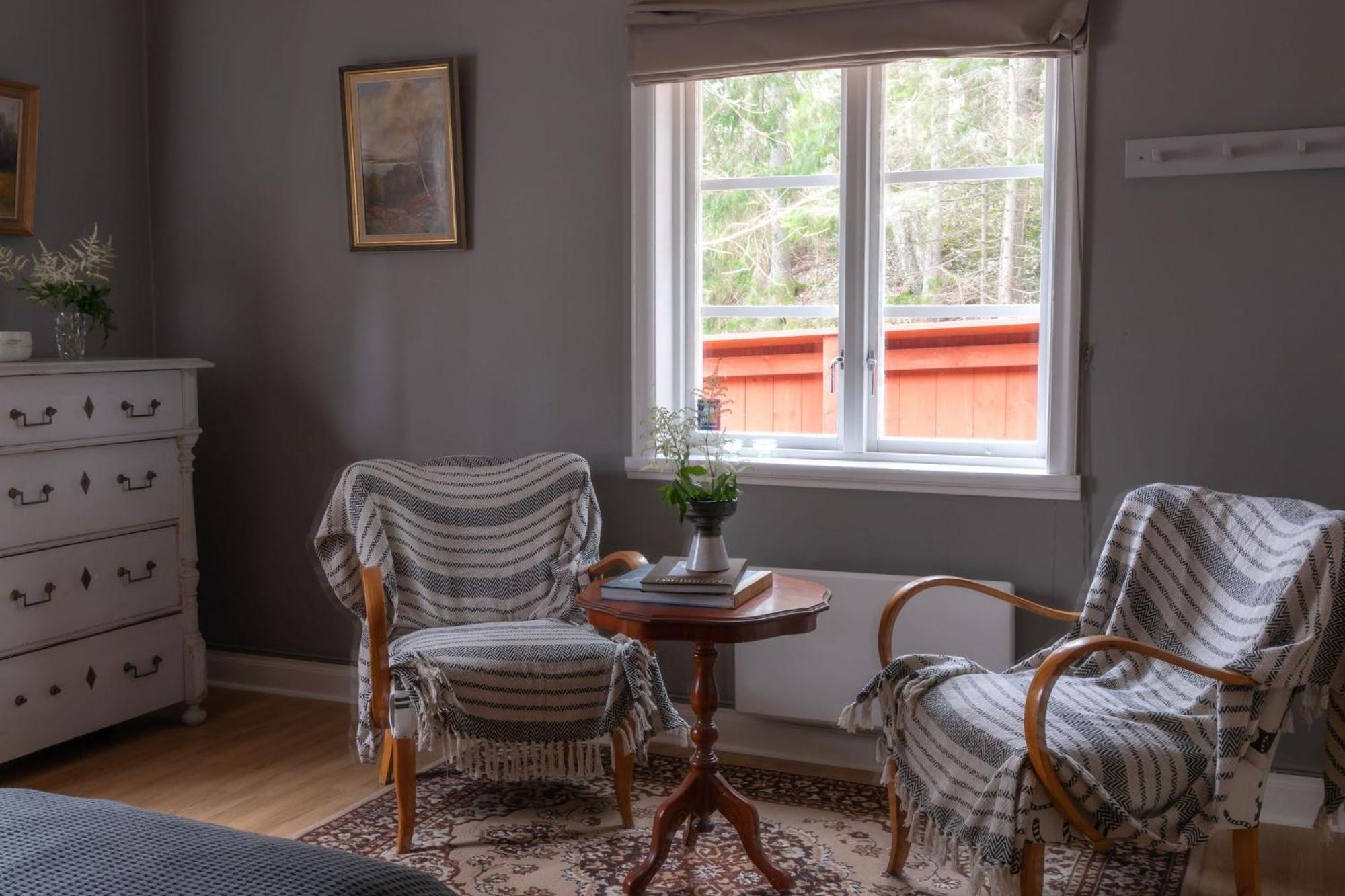 Bergs Gard & Hallsvikens Gard Västerljung Екстериор снимка