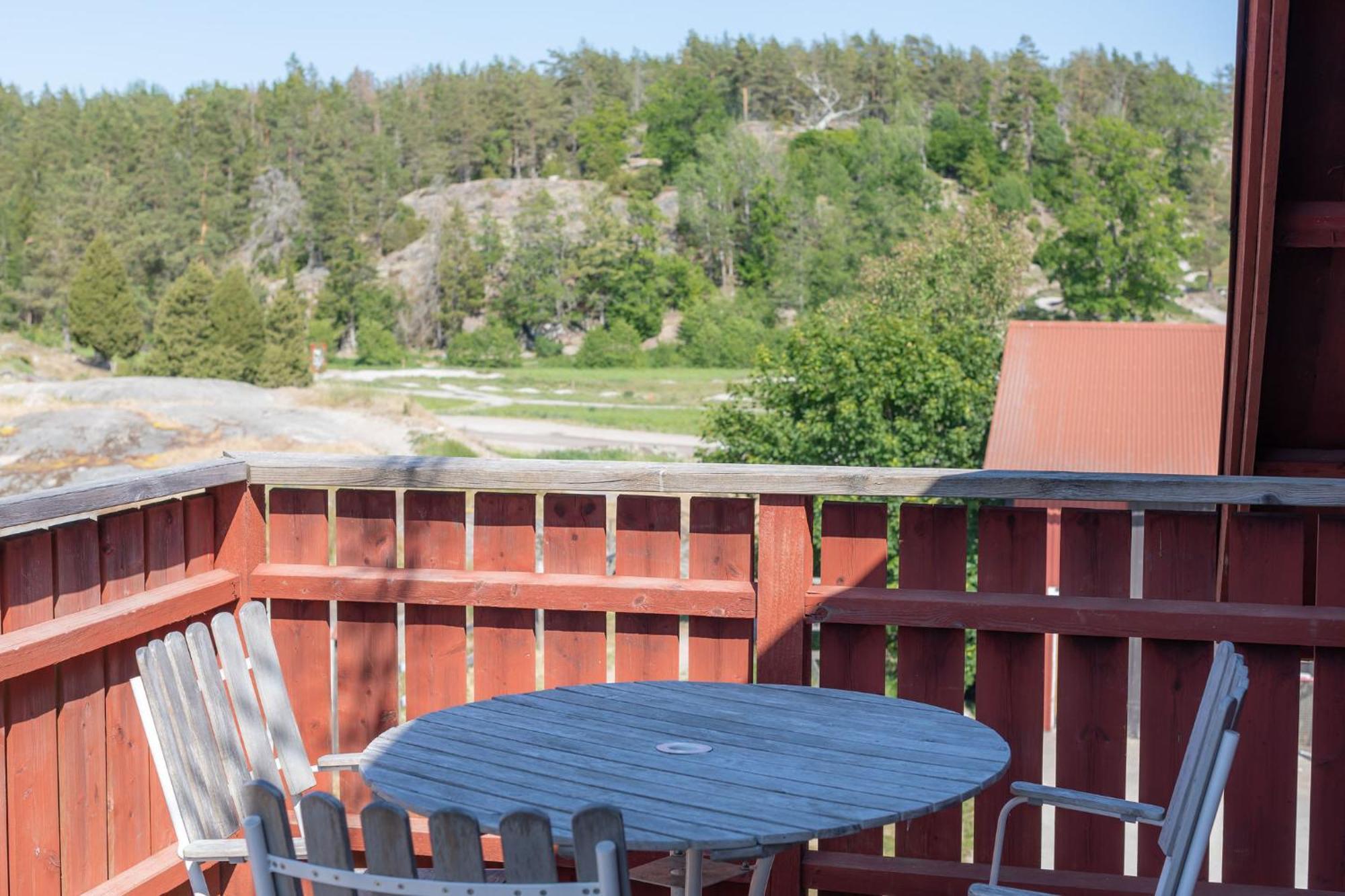 Bergs Gard & Hallsvikens Gard Västerljung Екстериор снимка