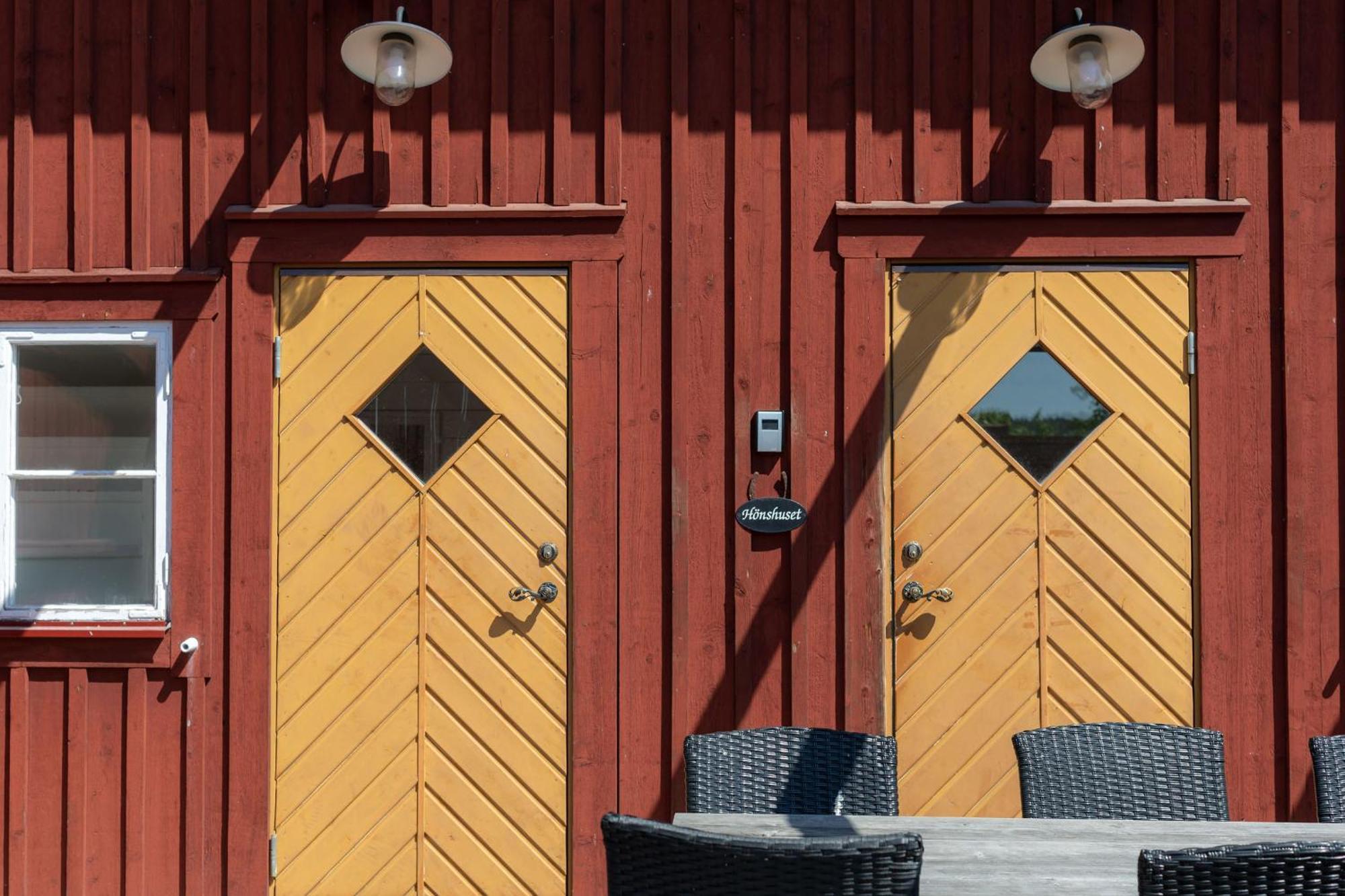 Bergs Gard & Hallsvikens Gard Västerljung Екстериор снимка