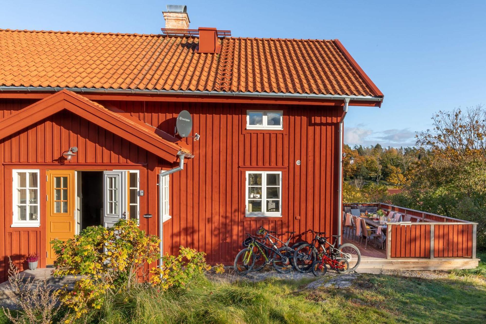 Bergs Gard & Hallsvikens Gard Västerljung Екстериор снимка