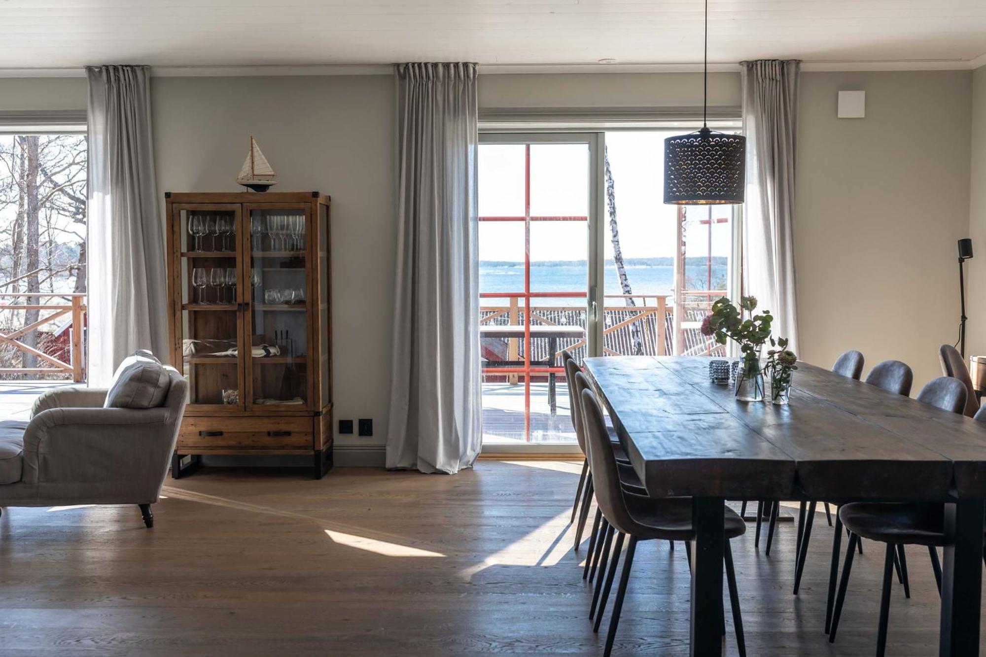 Bergs Gard & Hallsvikens Gard Västerljung Екстериор снимка