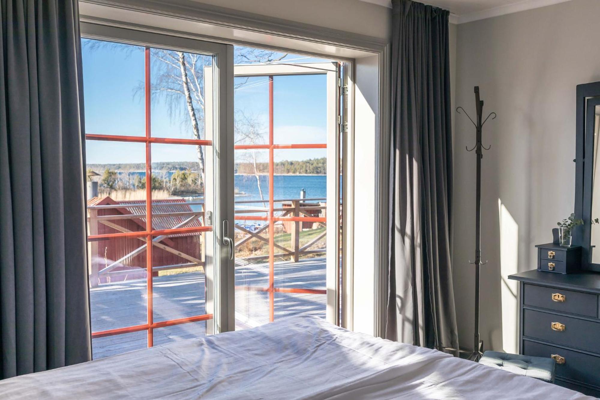 Bergs Gard & Hallsvikens Gard Västerljung Екстериор снимка