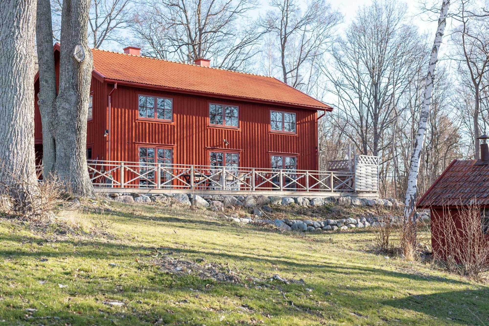Bergs Gard & Hallsvikens Gard Västerljung Екстериор снимка
